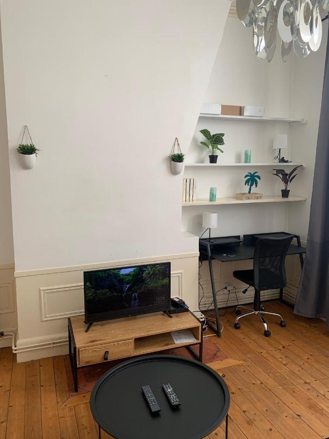 Le Voltaire 4 Chez Adrien Hyper Centre Apartment Saint-Quentin  Luaran gambar